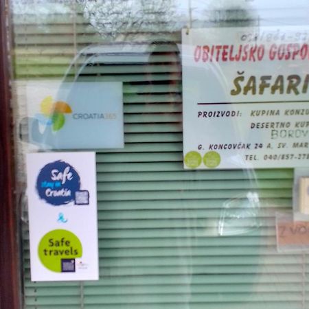Studio Apartman Safaric Sveti Martin Na Muri Eksteriør bilde